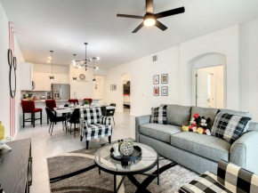Last Minute Disney Getaway! Private Pool, Hot Tub & Games Room. Book Now! #98291